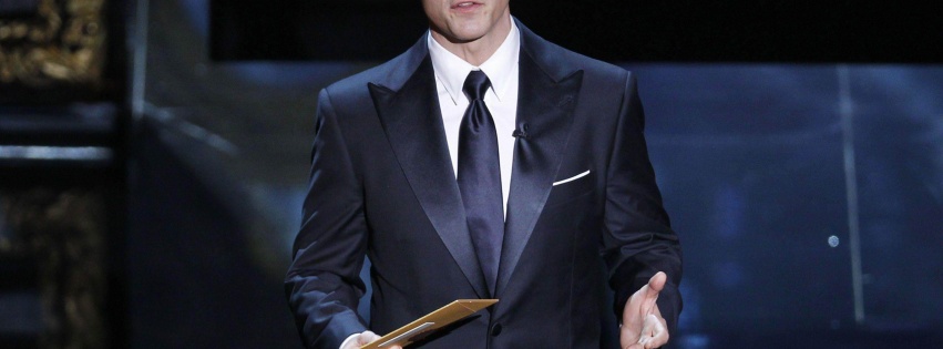 Giorgio Armani World Famous Brand Fashion Suits Men Tom Cruise