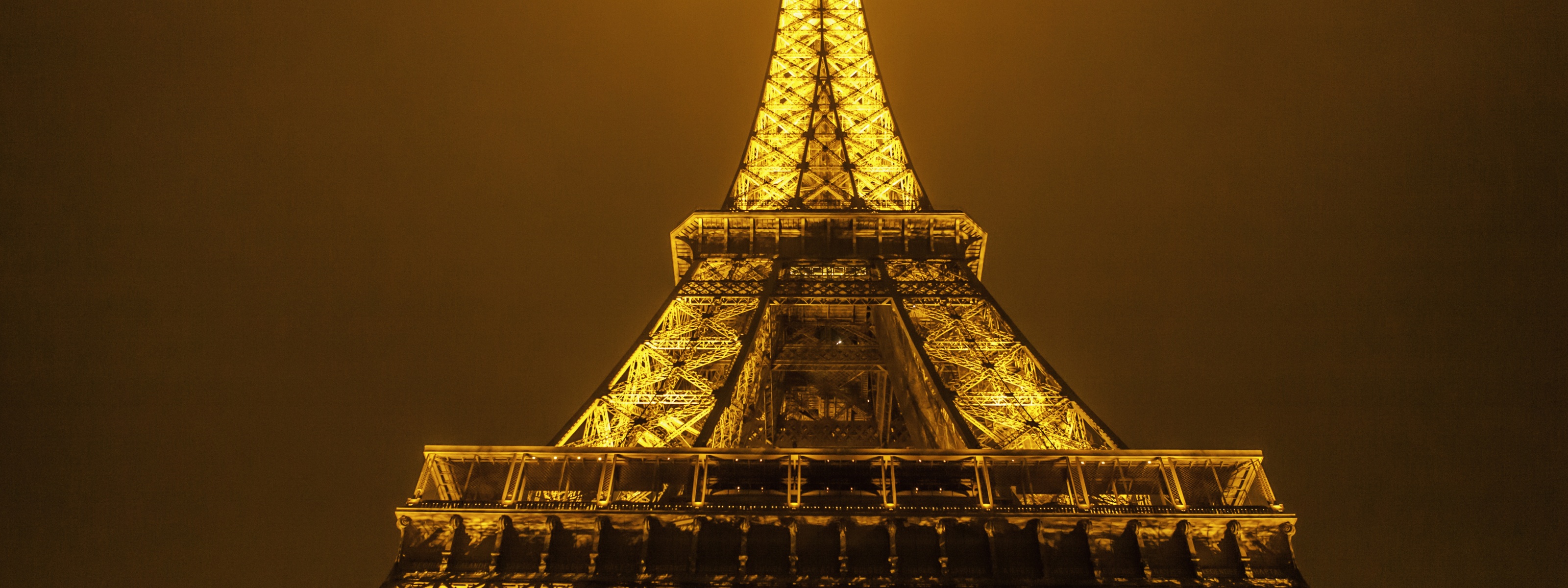 Glowing Eiffel Tower