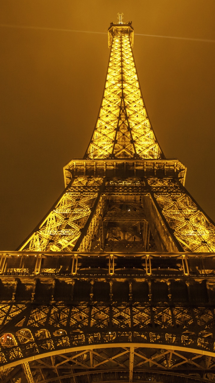 Glowing Eiffel Tower