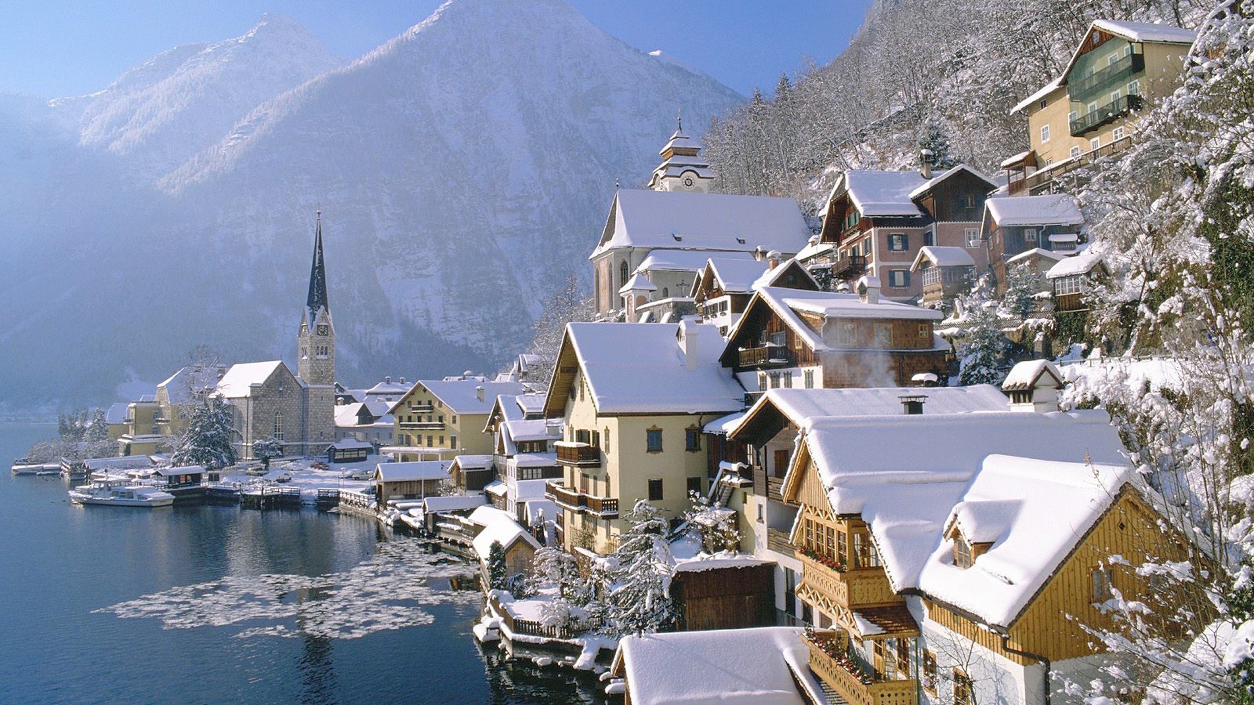 Hallstatt Austria Winter Village Salzkammergut Resort Mountains