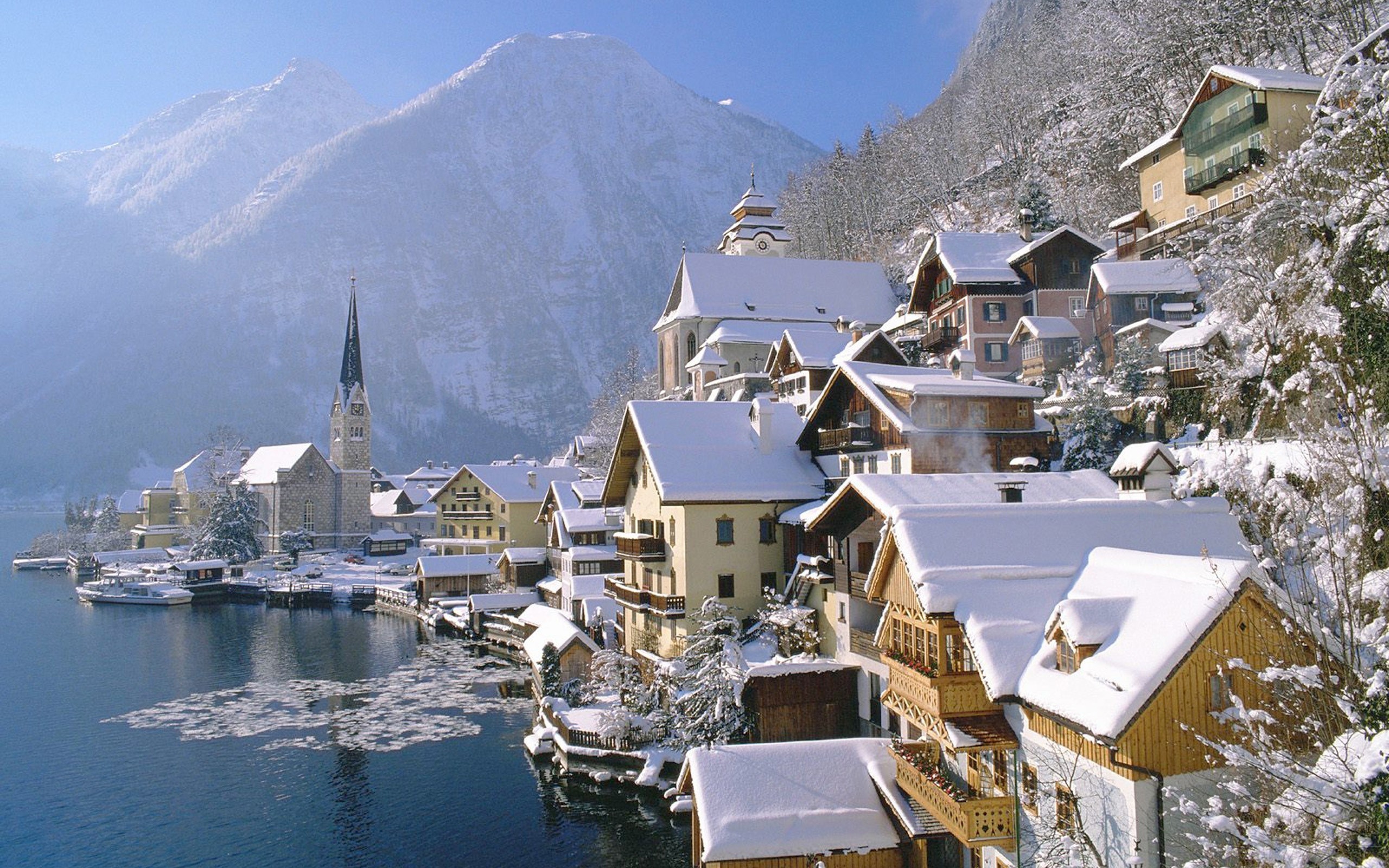 Hallstatt Austria Winter Village Salzkammergut Resort Mountains