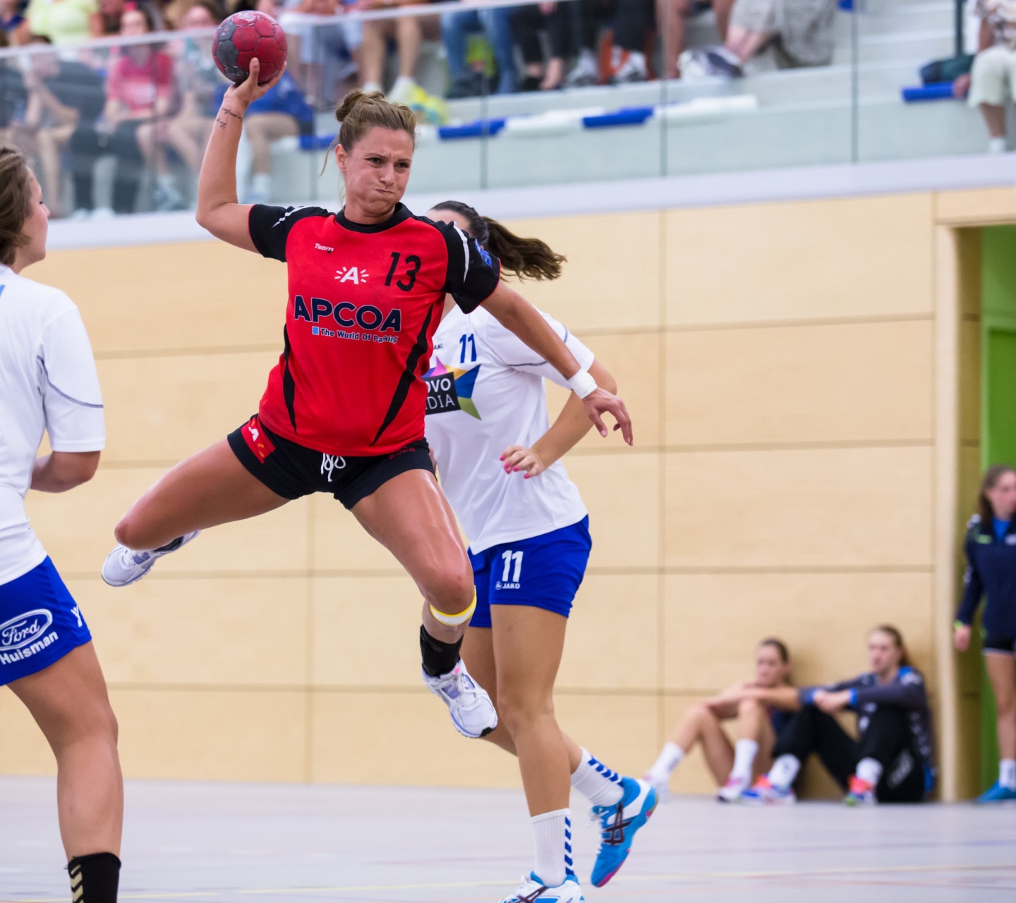 Handball Attack Scene