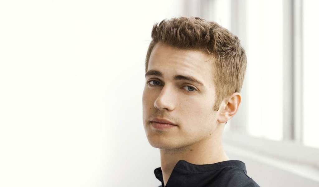 Hayden Christensen Backgrounds