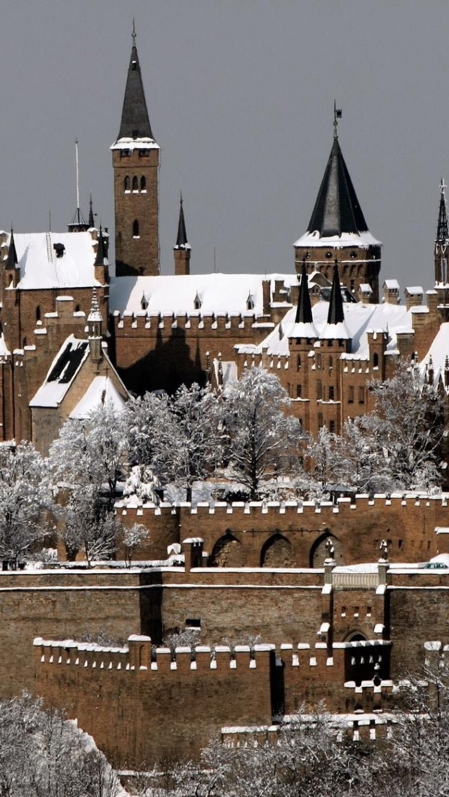 Hohenzollern Castle Screen