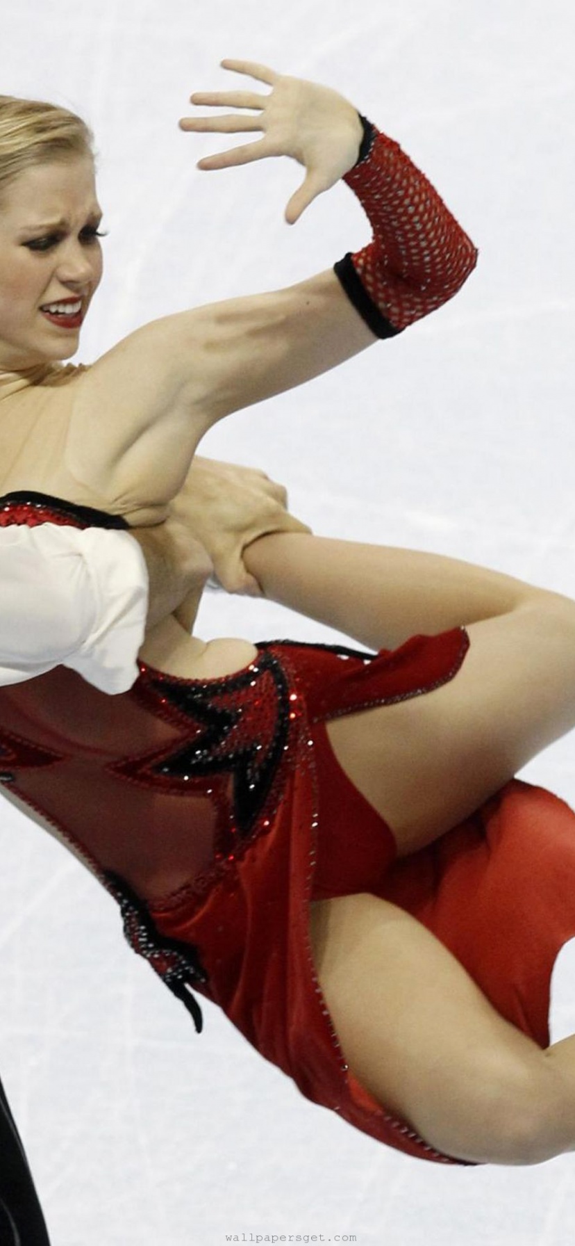 Ice Skating Canada Ice Dancer Kaitlyn Weaver Andrew Poje