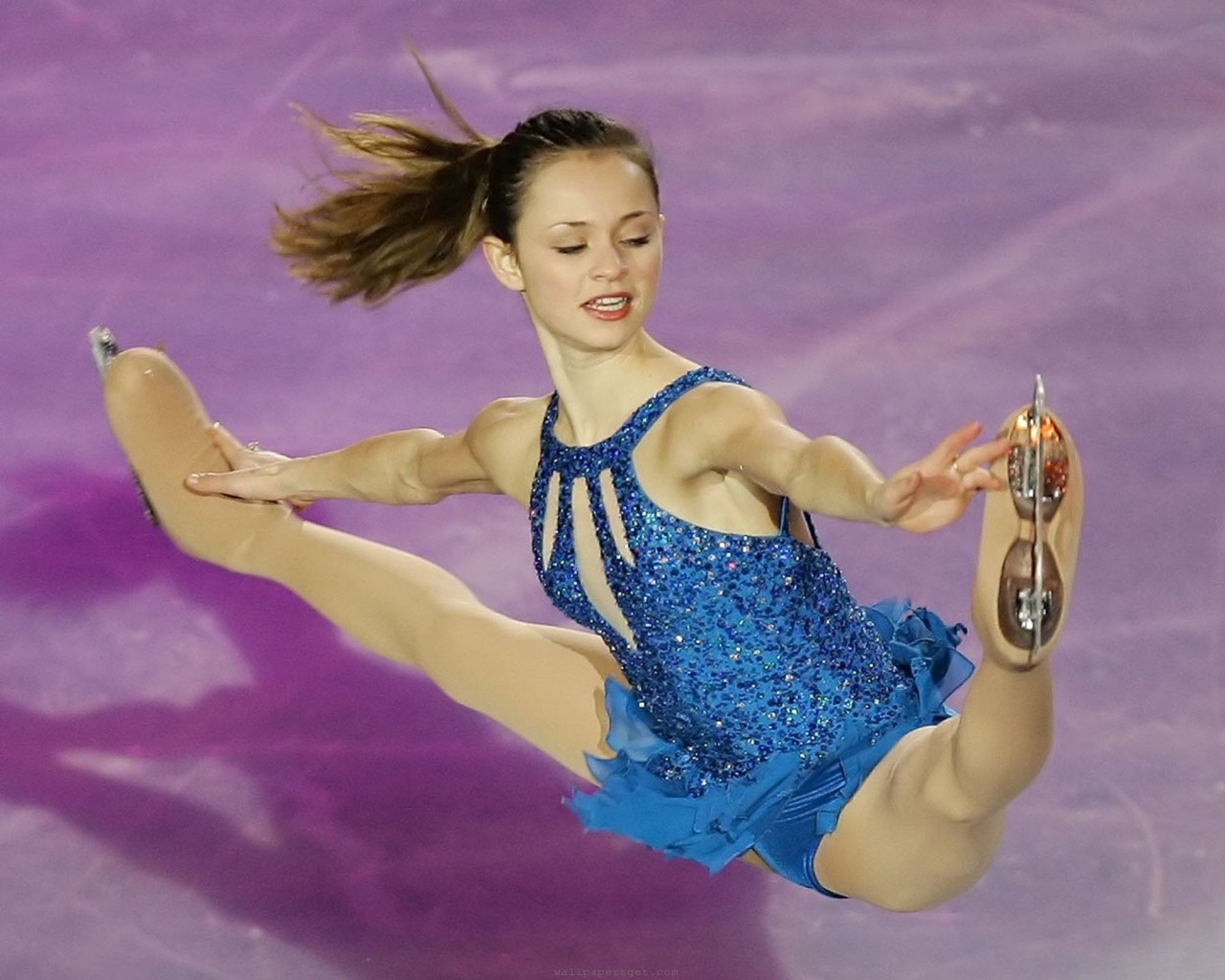 Ice Skating Sasha Cohen Figure Skater