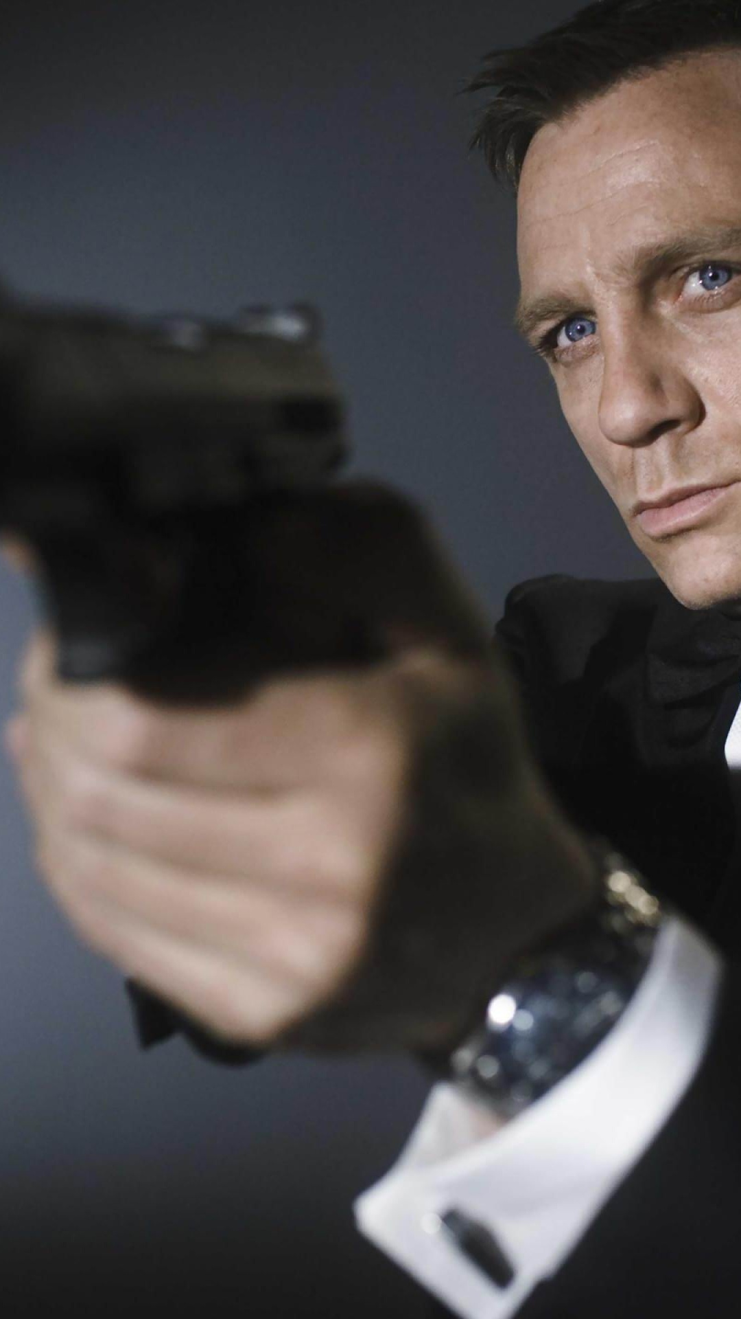 James Bond Actor Weapons Gun Movie