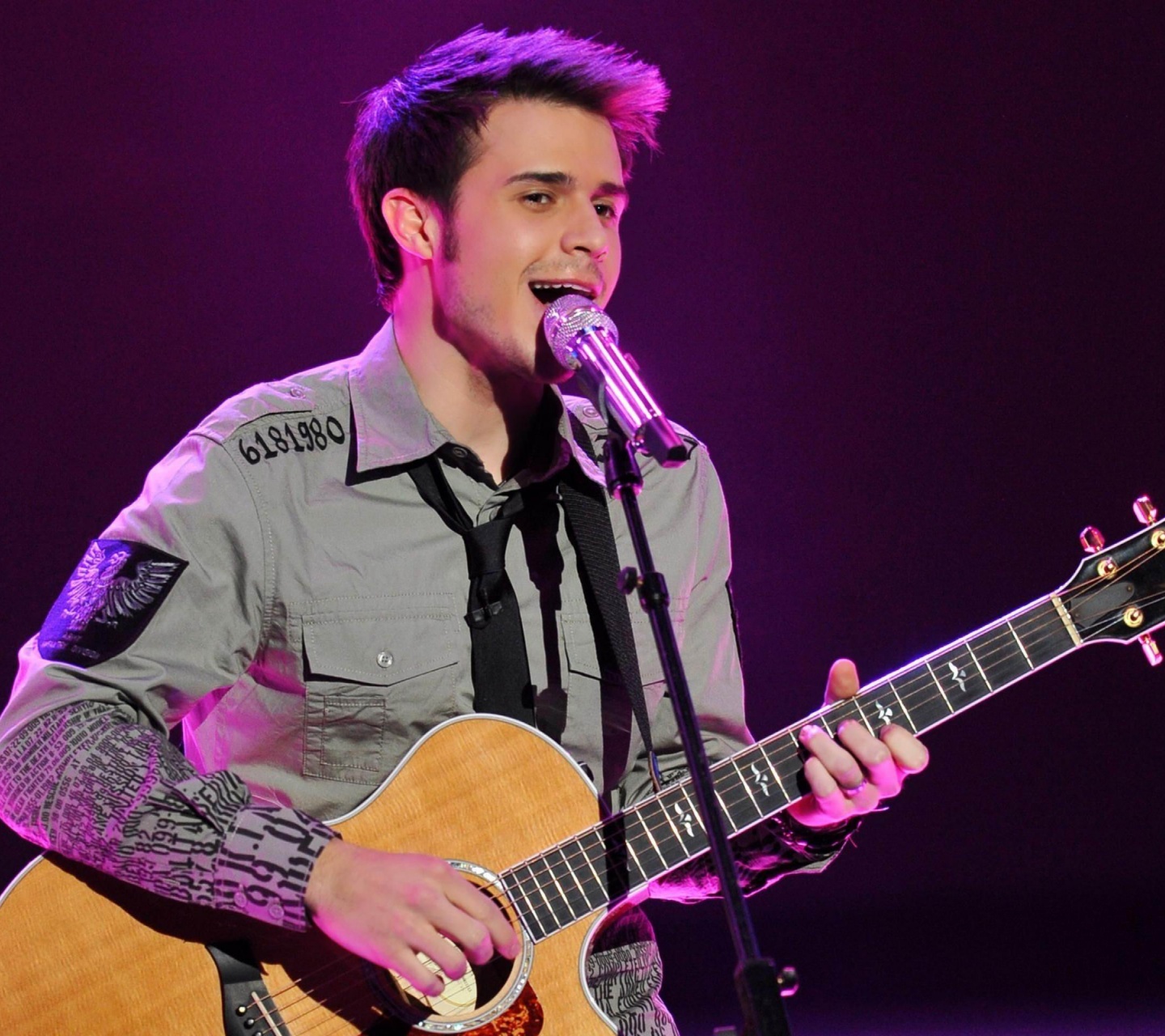 Kris Allen Singer