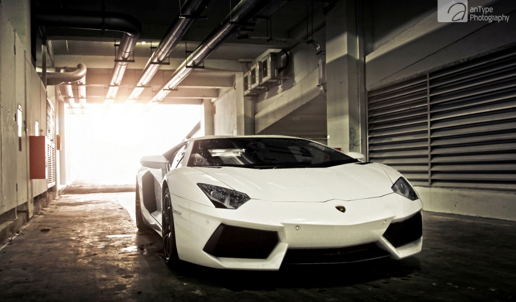 Lamborghini Aventador Latest