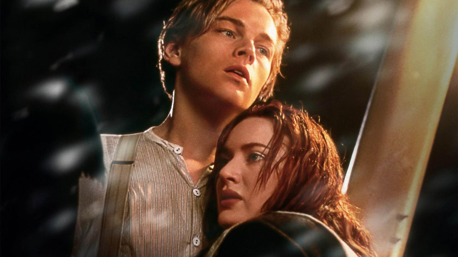 Leonardo Dicaprio And Kate Winslet In Titanic