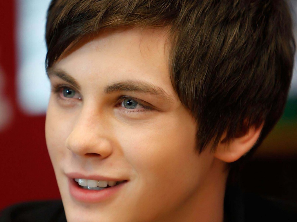 Logan Lerman