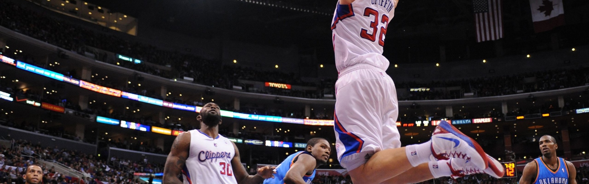 Los Angeles Clippers Nba American Professional Basketball Blake Griffin Dunk On Perkins