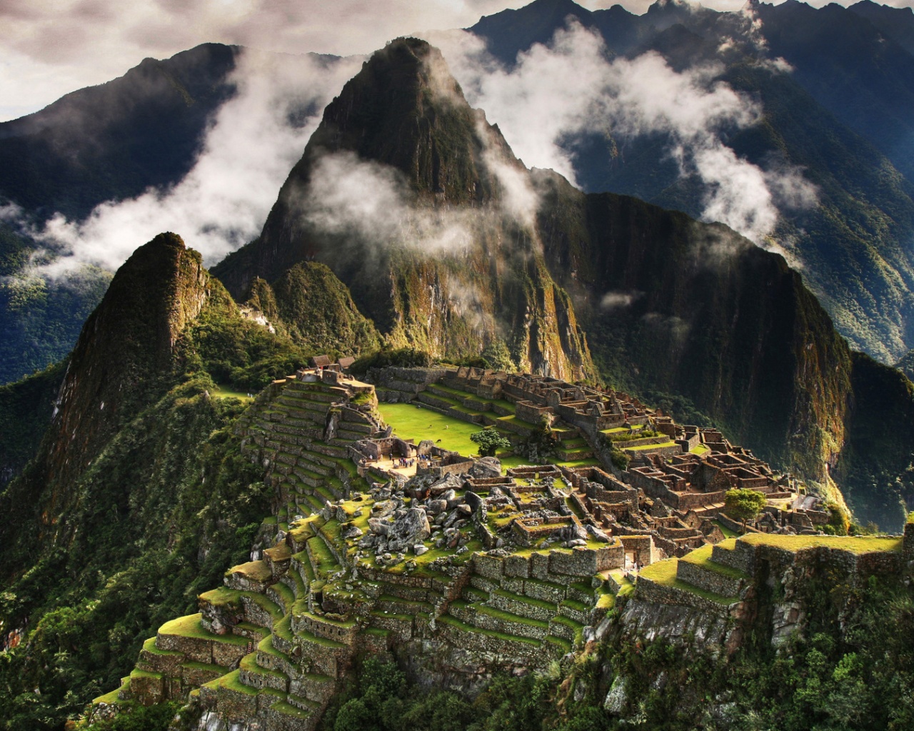 Machu Picchu Nature1