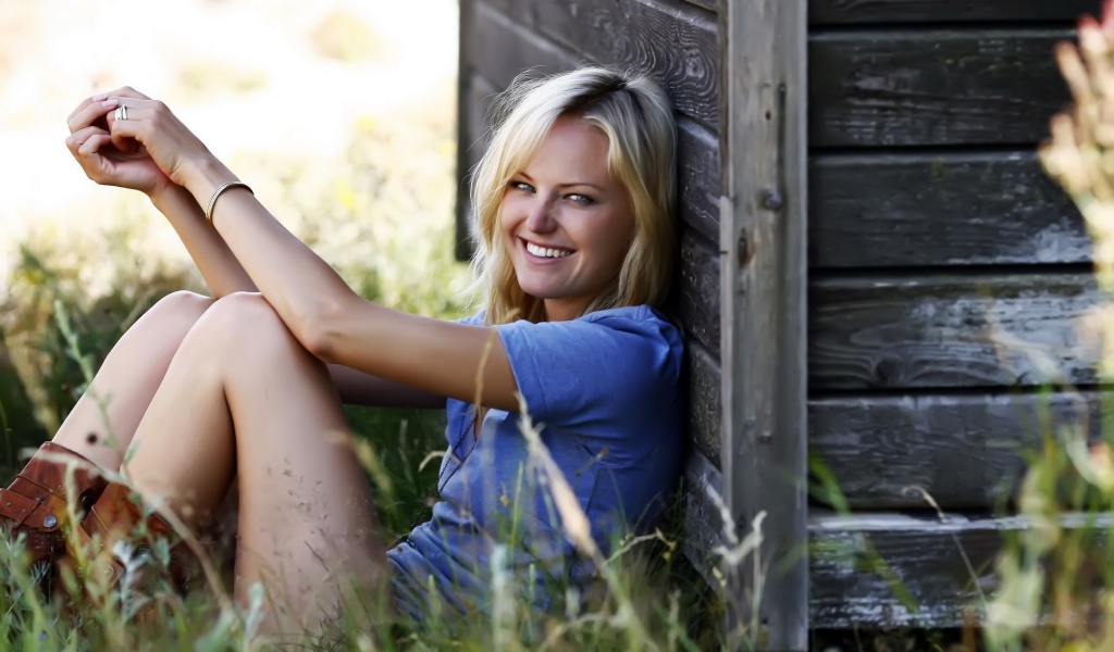 Malin Akerman Blonde Smile Grass Wall