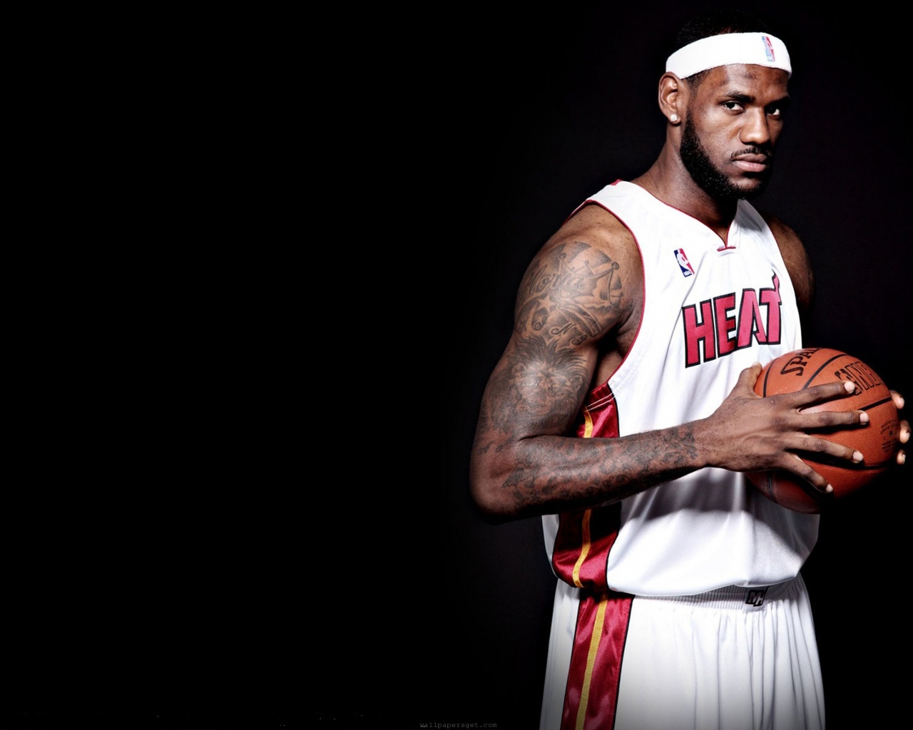 Miami Heat Nba American Basketball Lebron James