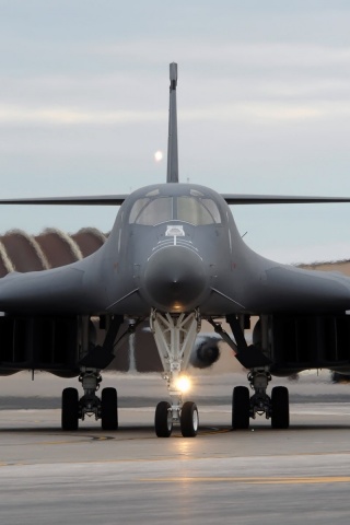 Military Bomber B1 Lancer