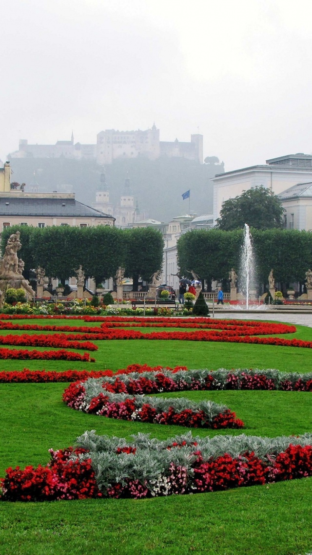 Mirabellgarden Under Rain Salzburg Austria