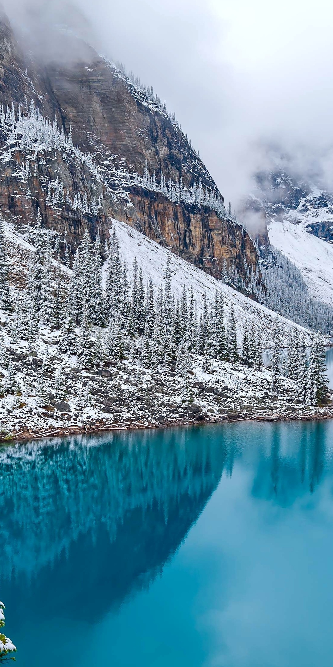 Moraine Lake - Alberta Canada