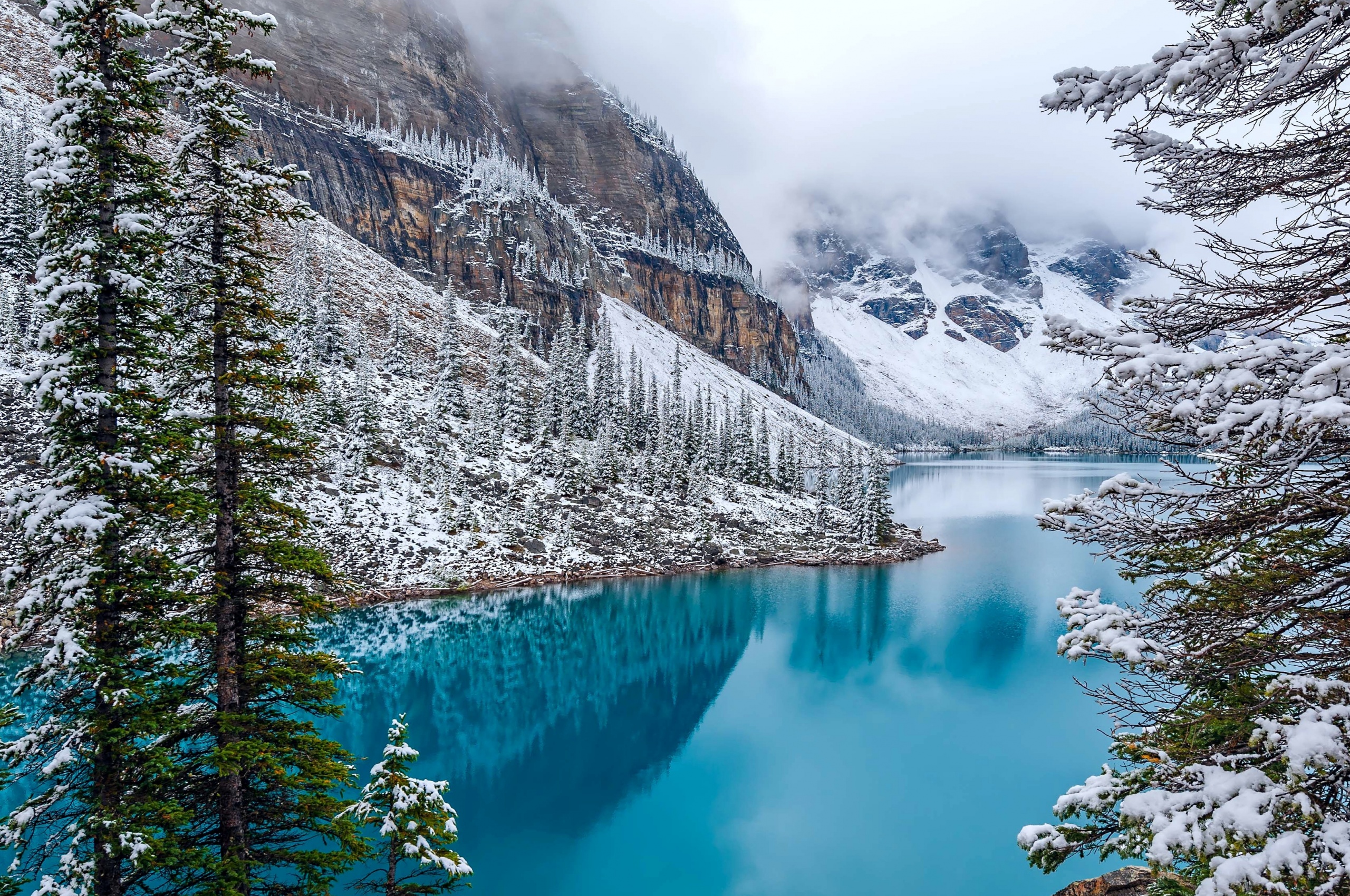 Moraine Lake - Alberta Canada