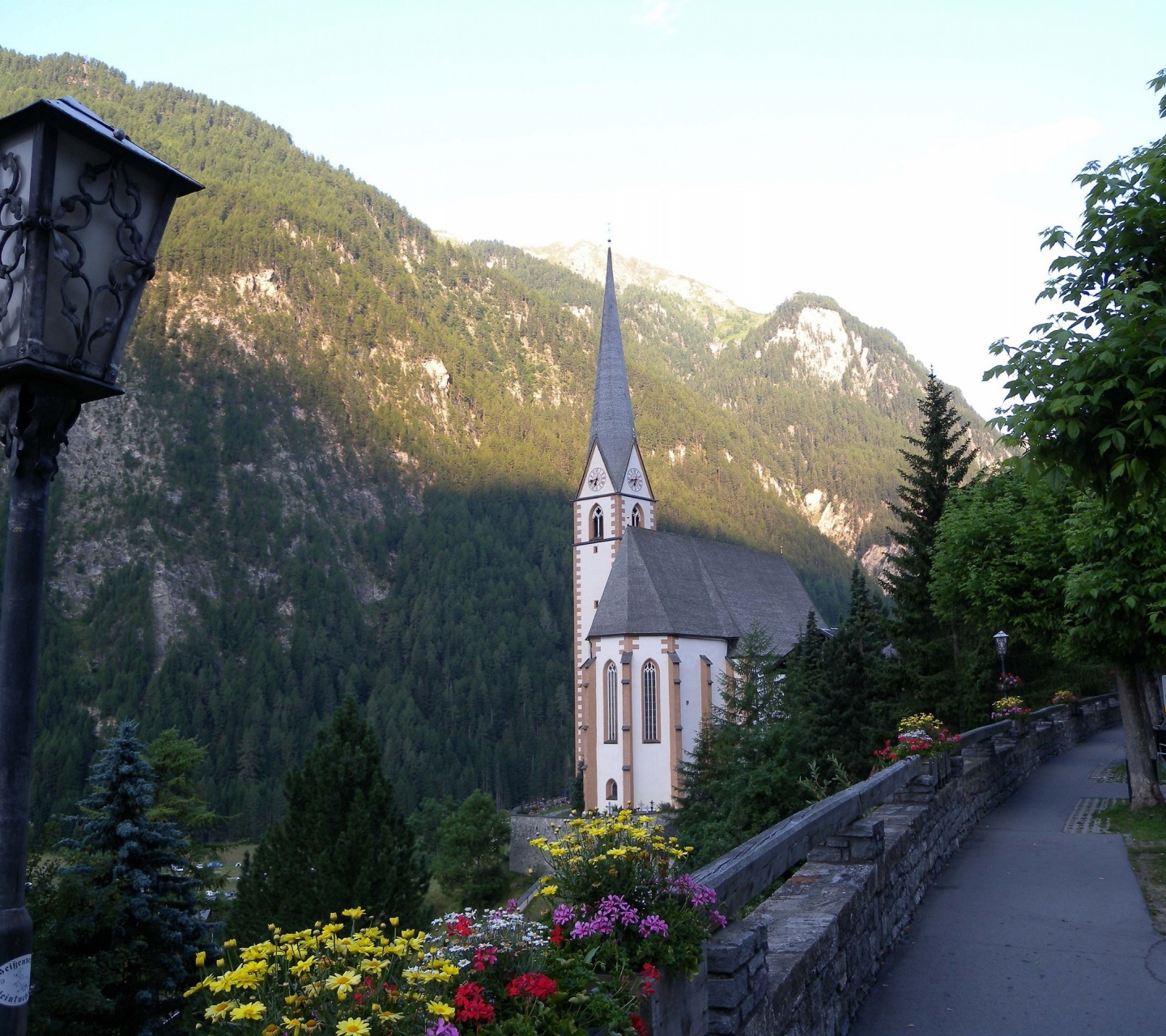 Morning Promenade Heiligenblut Heiligenblut Carinthia Austria