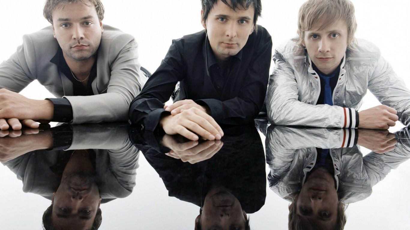 Muse British Rock Band Male Celebrities