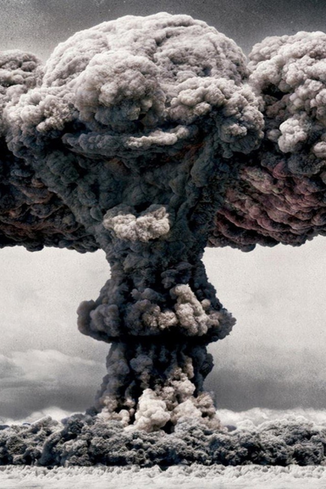 Mushroom Cloud Nuclear Explosion