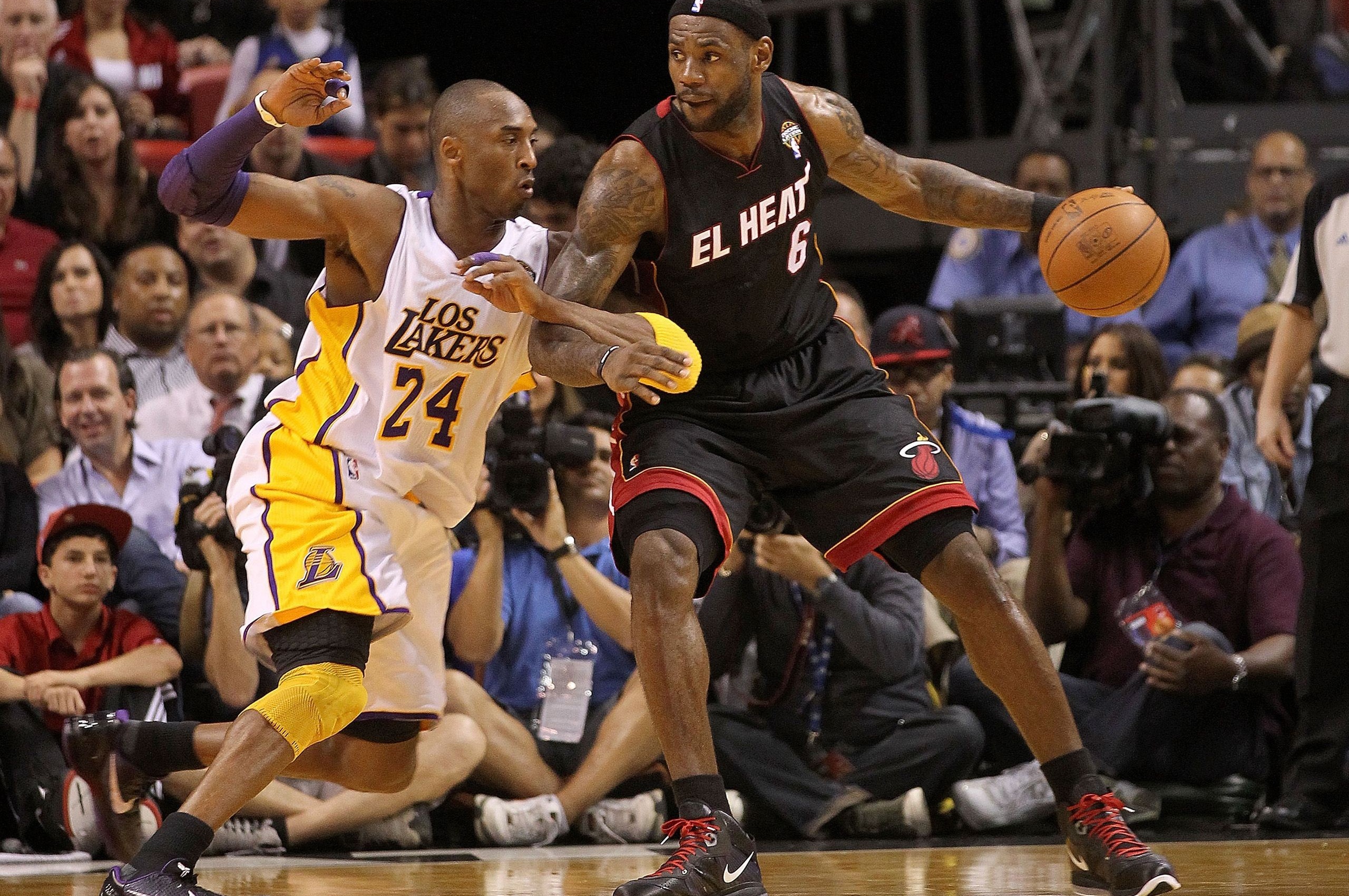 Nba American Basketball Miami Heat Lebron James La Lakers Kobe Bryant