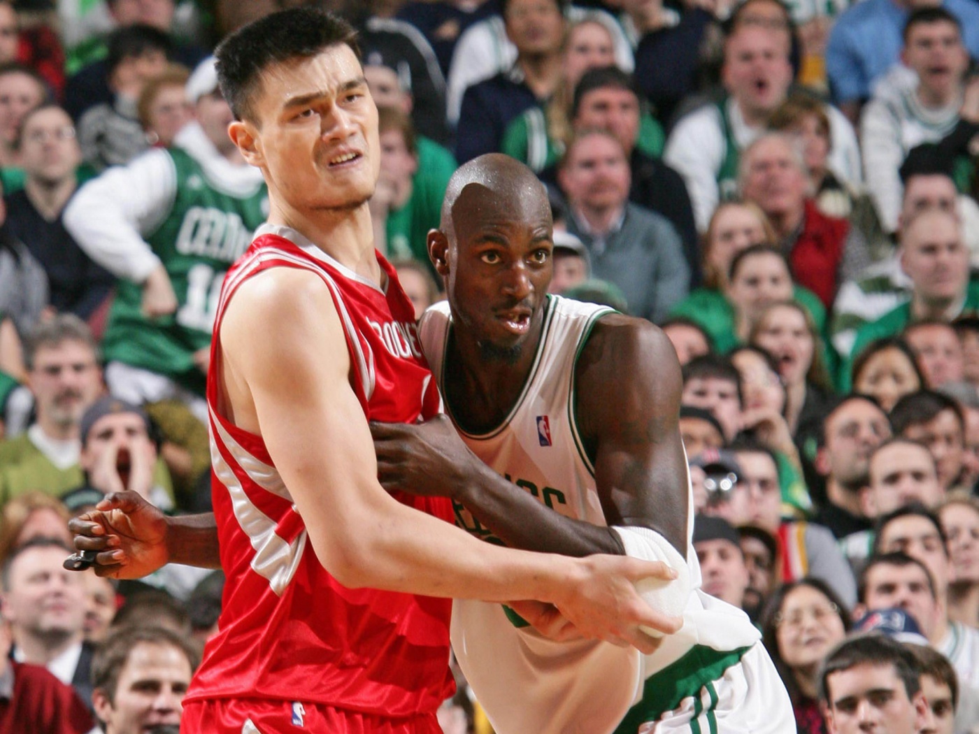 Nba Kevin Garnett And Yao Ming