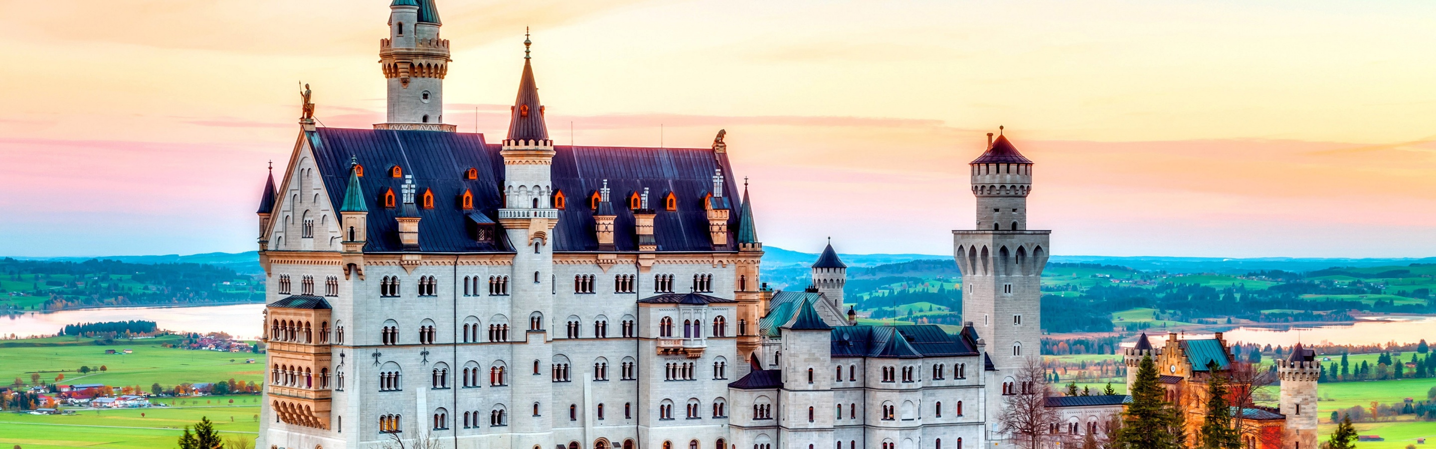 Neuschwanstein Castle Autumn Germany