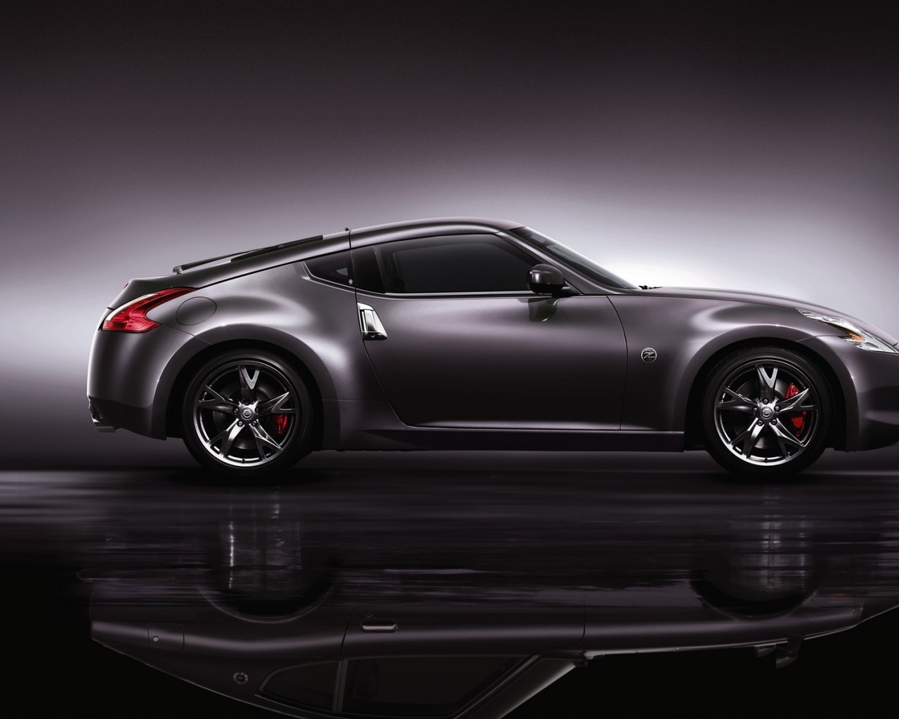 Nissan New Limited Edition 370z 40th Anniversary Model 2