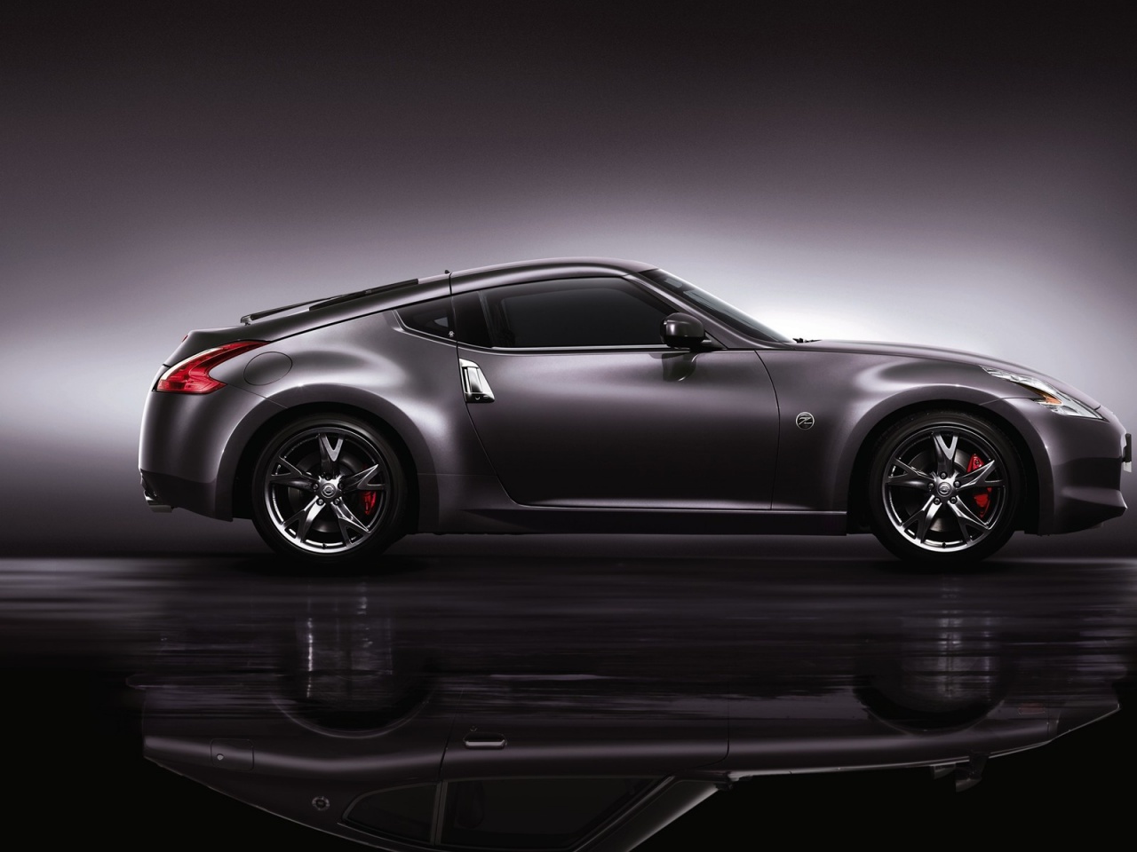 Nissan New Limited Edition 370z 40th Anniversary Model 2