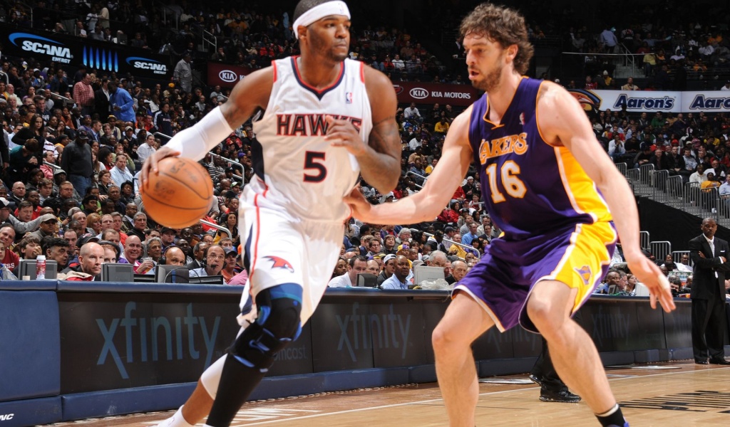 Pau Gasol Josh Smith