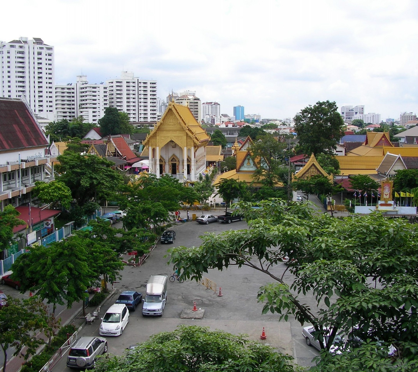 Phra Khanong Nuea Vadhana Bangkok Thailand