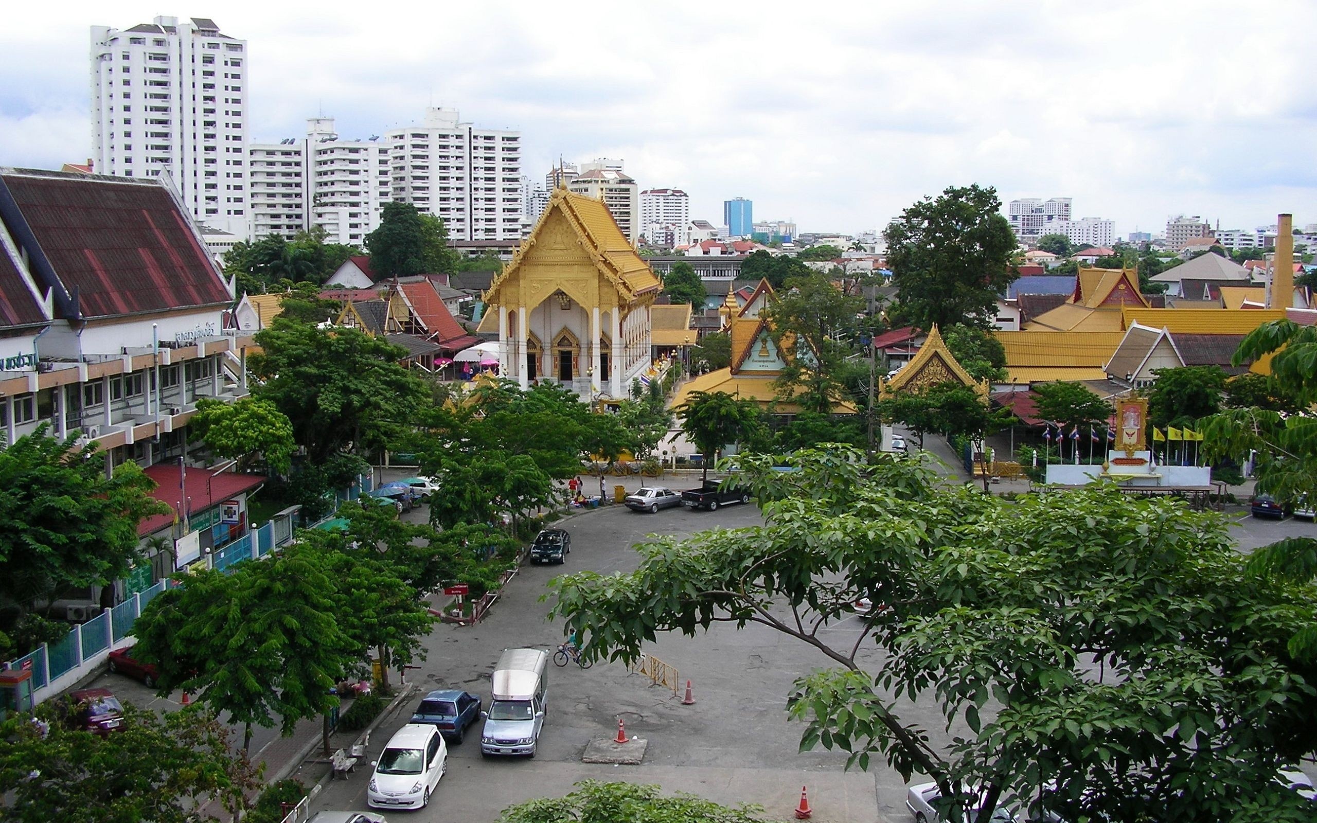 Phra Khanong Nuea Vadhana Bangkok Thailand