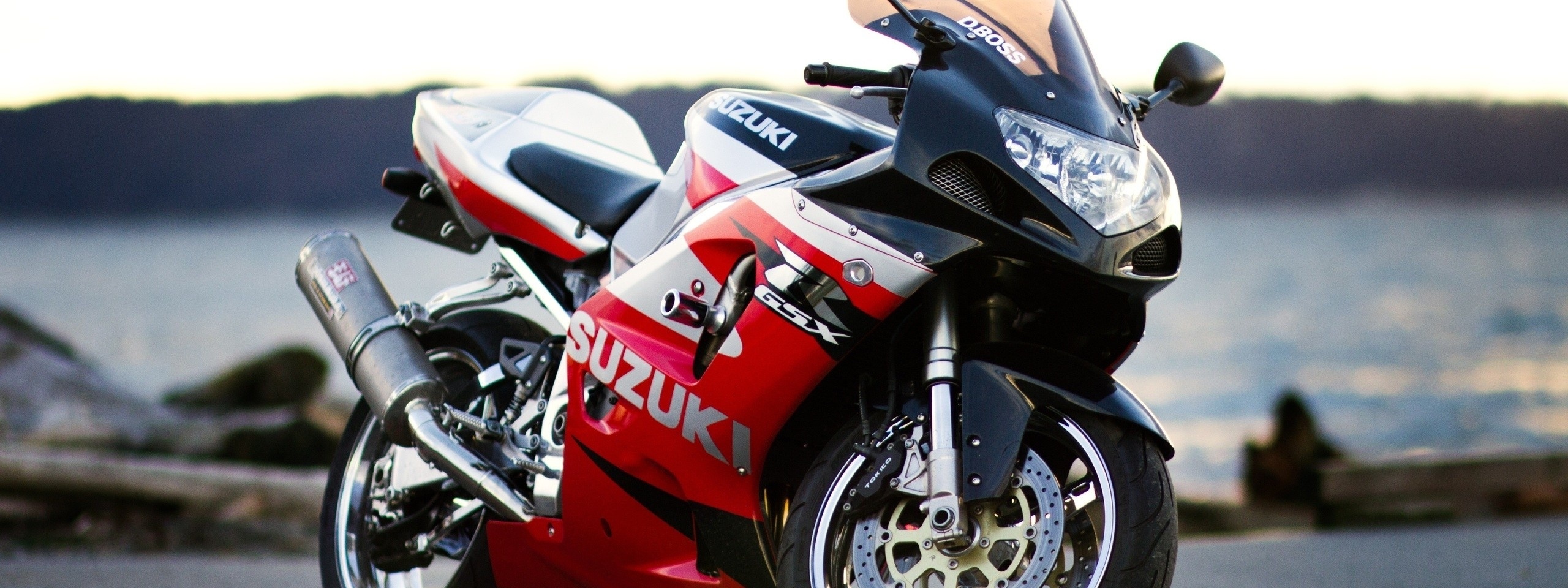 Red Engine Suzuki