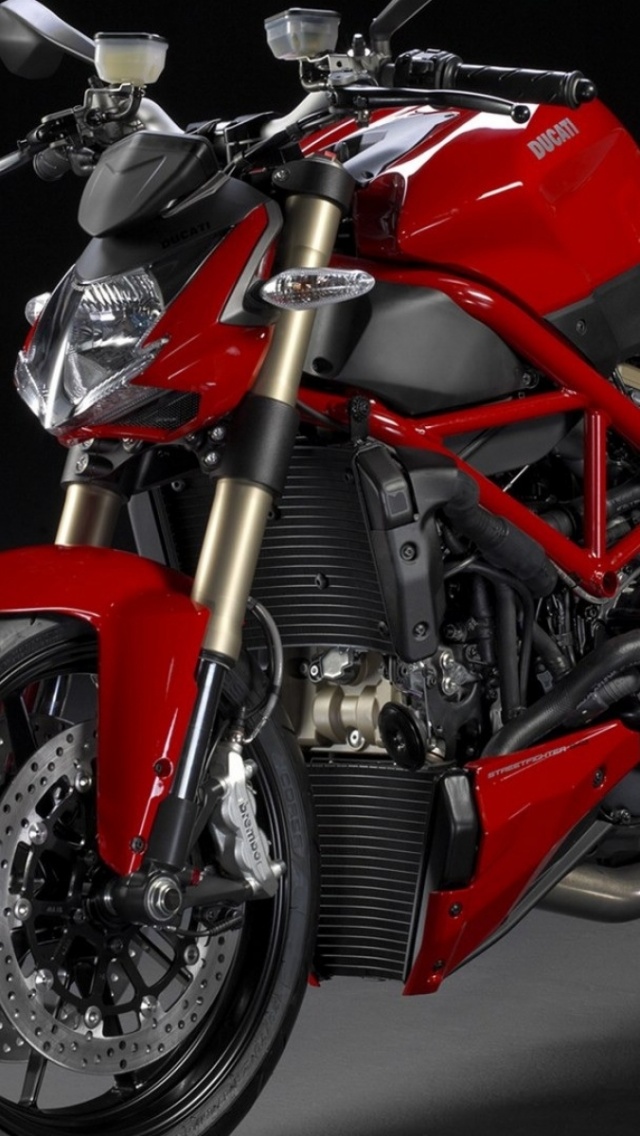 Red Front Motorbikes Ducati Streetfighter Angle