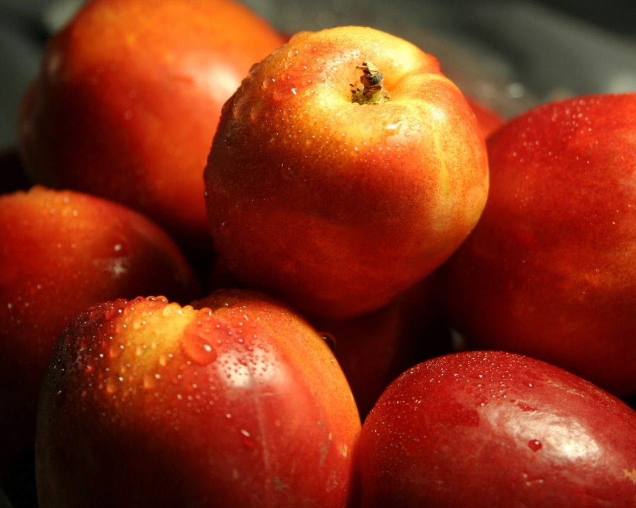 Red Fruits Food Water Drops Nectarines