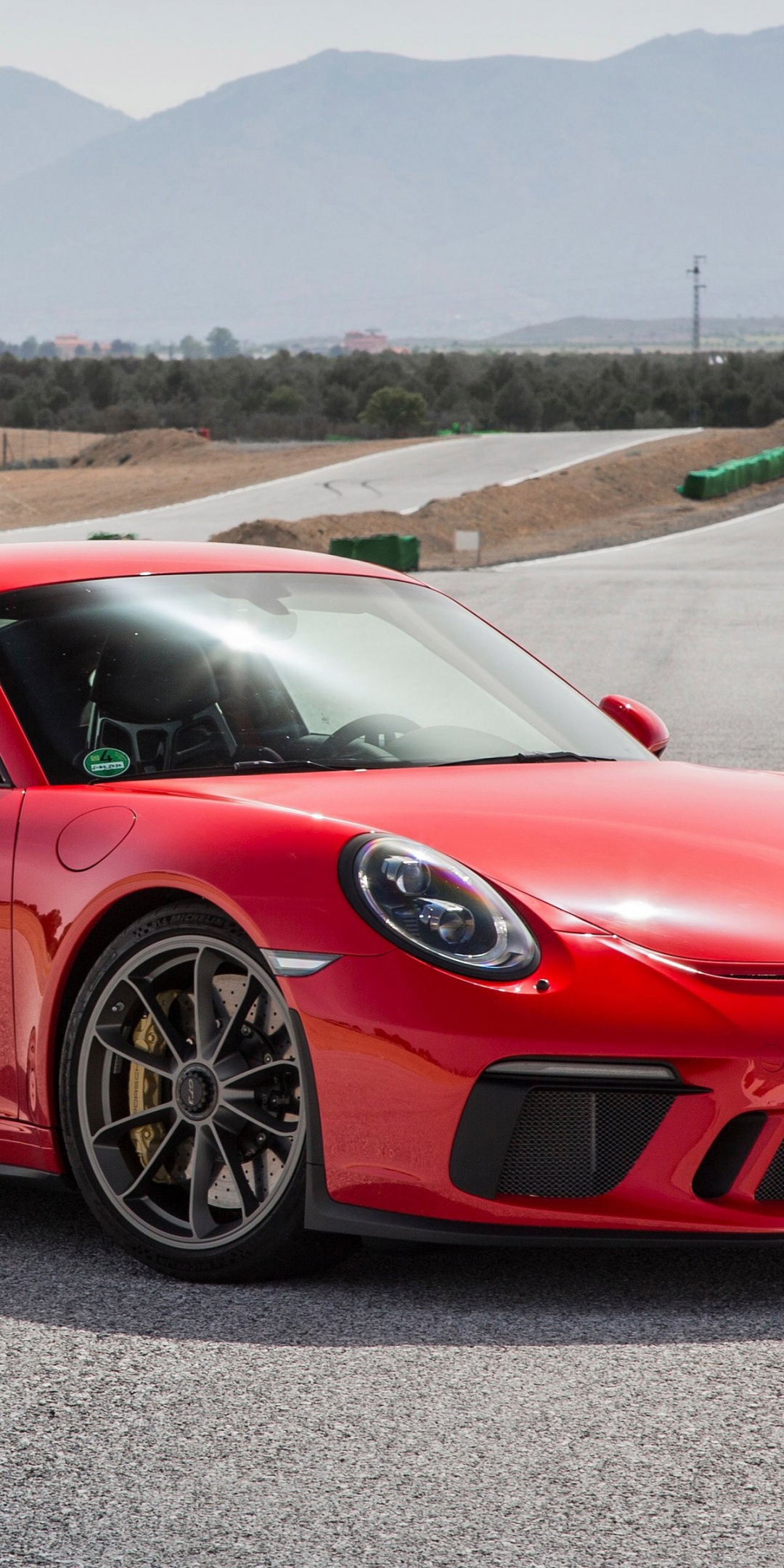 Red Porsche 911 GT3