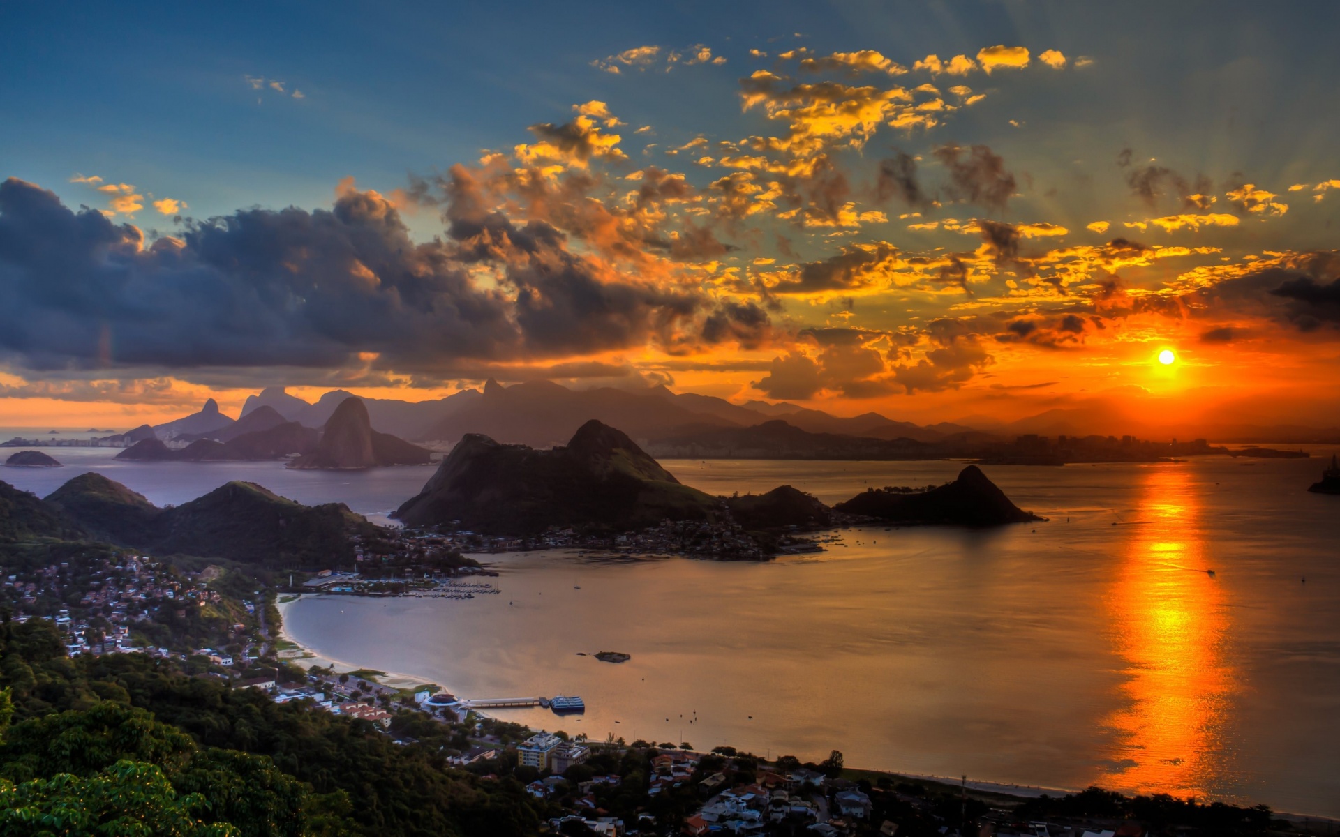 Rio De Janeiro Sunset