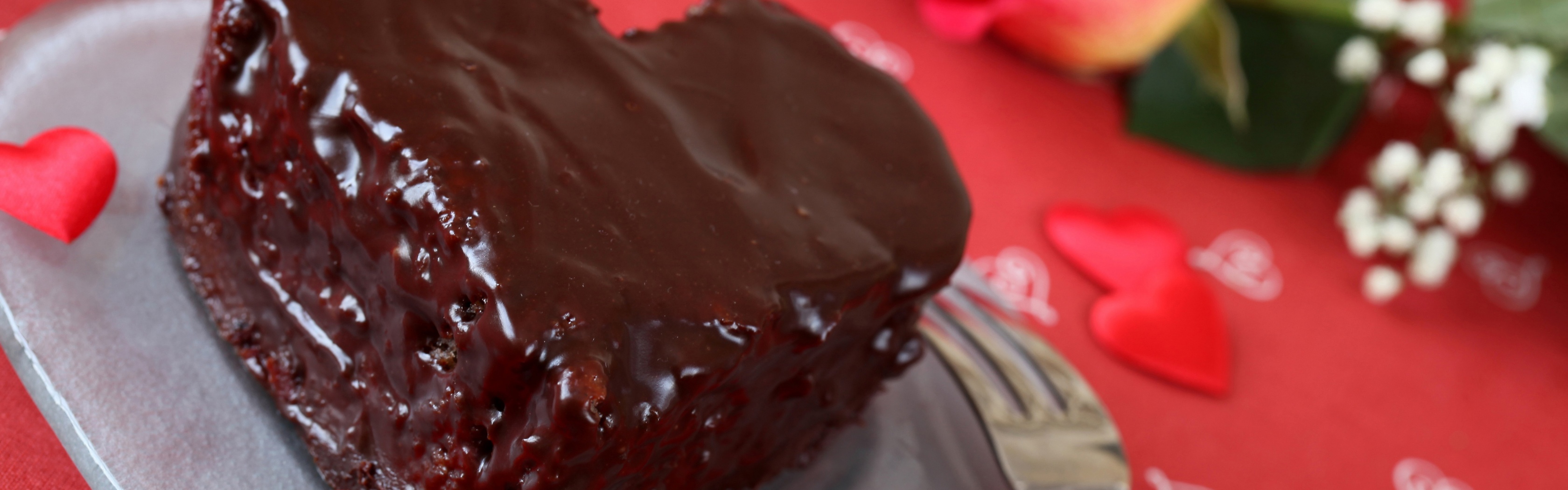 Saint Valentines Day Chocolate Cake