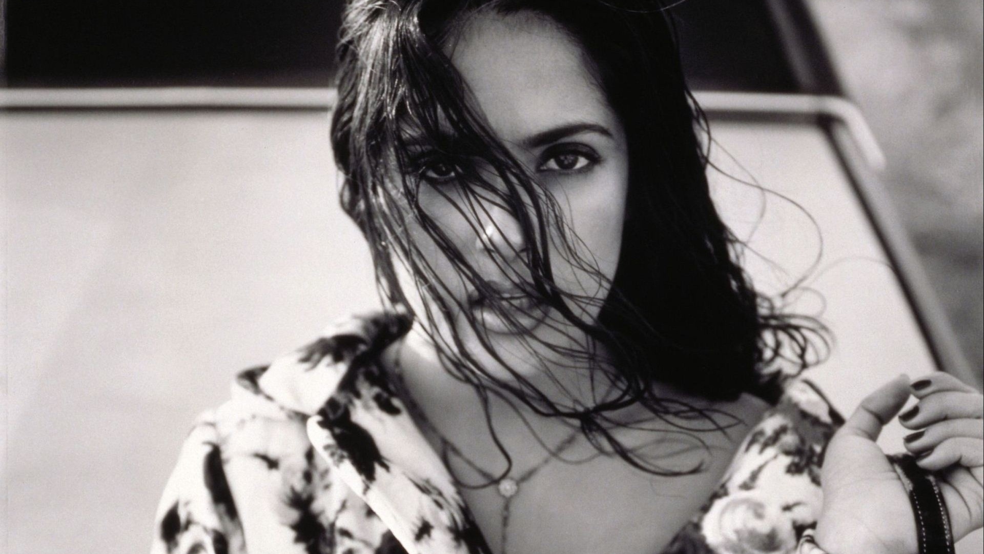 Salma Hayek Brunette Make Upwind Hair Coat Black And White