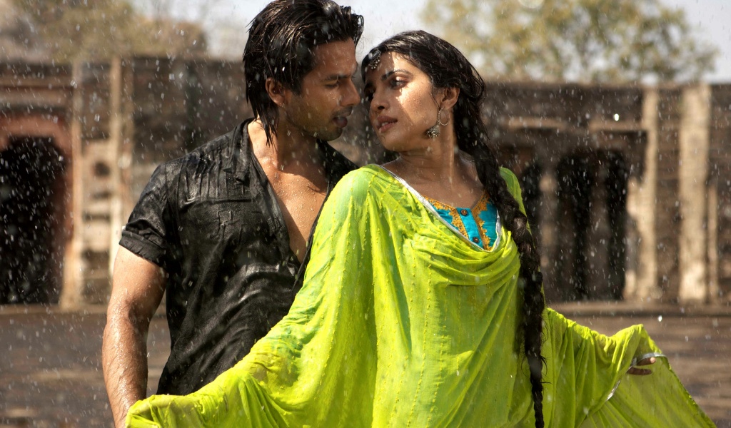 Shahid Priyanka In Teri Meri Kahani