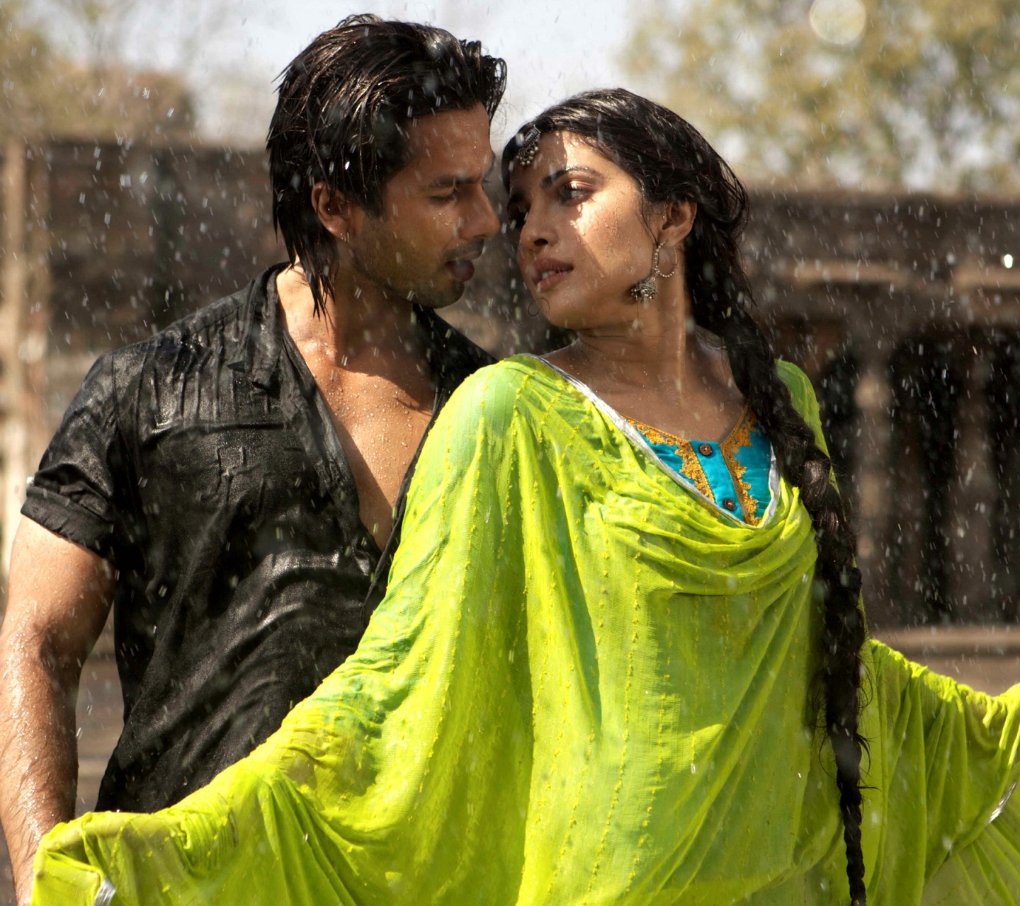 Shahid Priyanka In Teri Meri Kahani