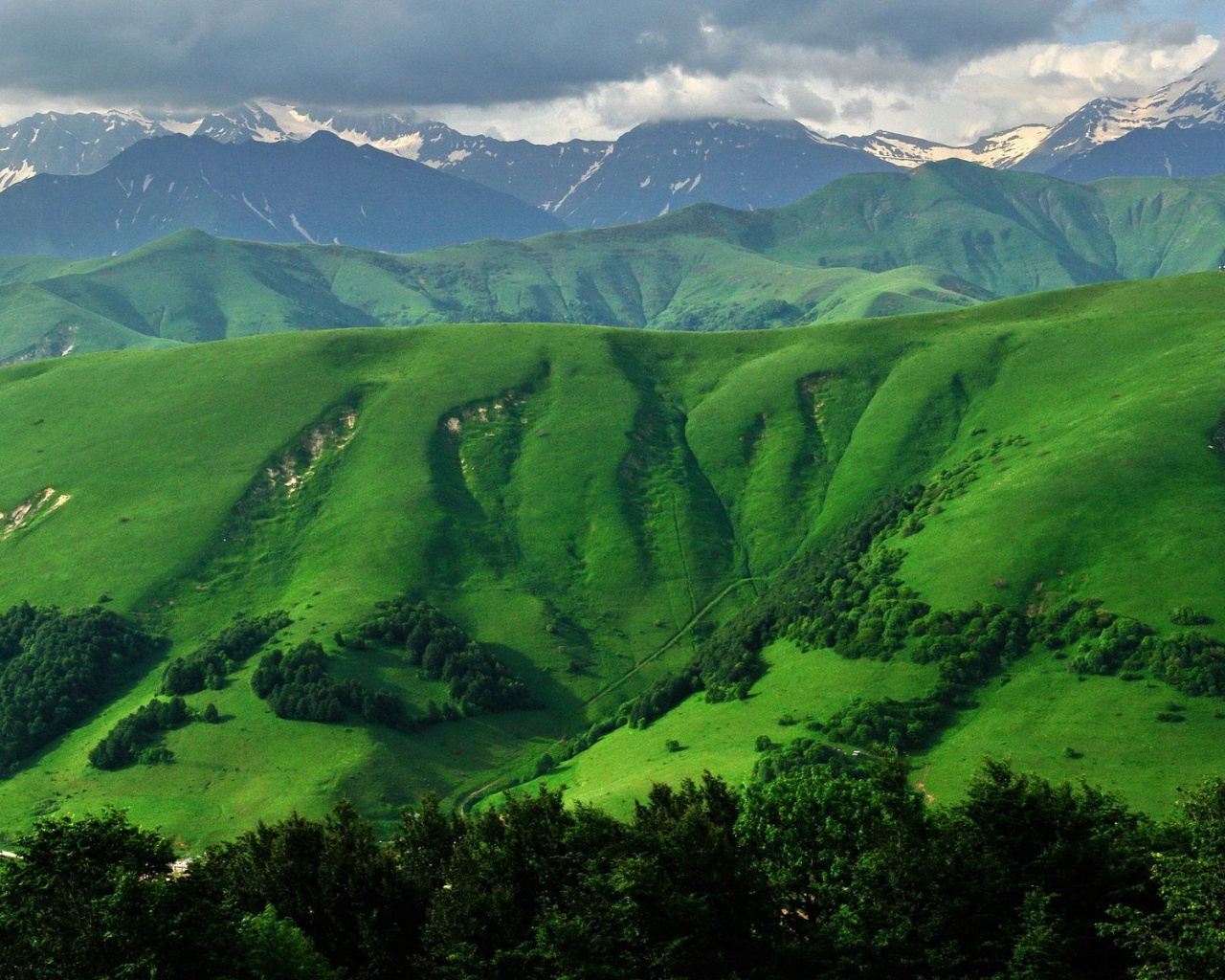 South Ossetia Mountain Asia Beautiful Scenery Nature