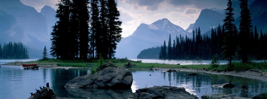 Spirit Island Maligne Lake Jasper National Park Canadian Rockies Scenery Nature