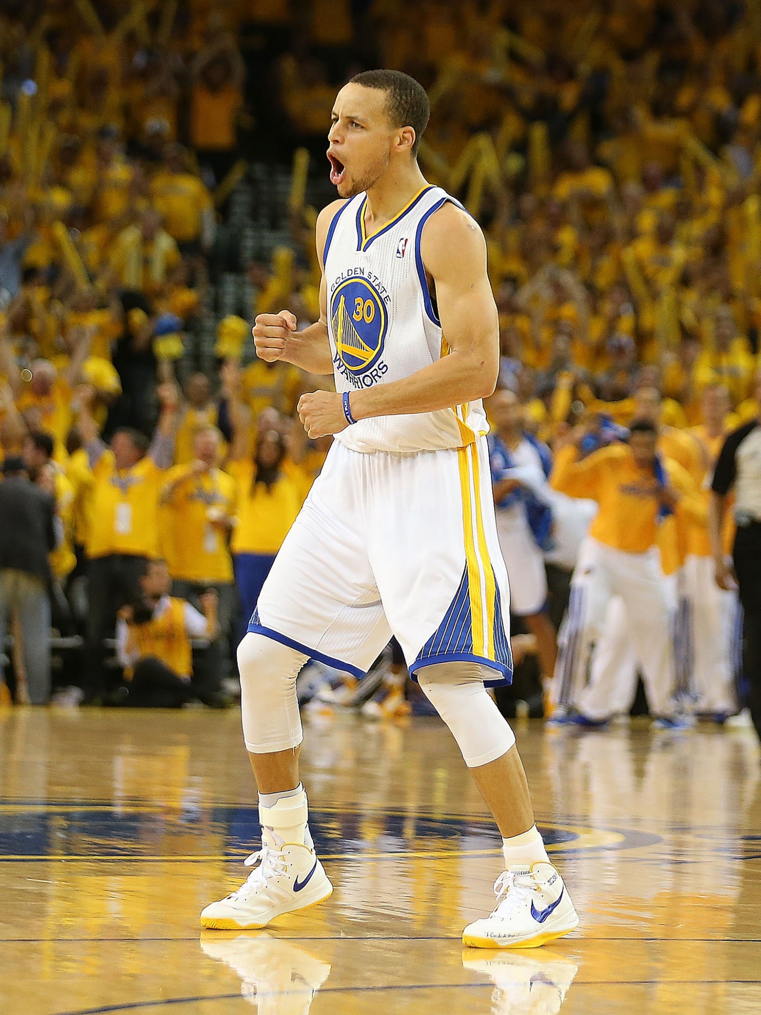 Stephen Curry Celebrates Victory