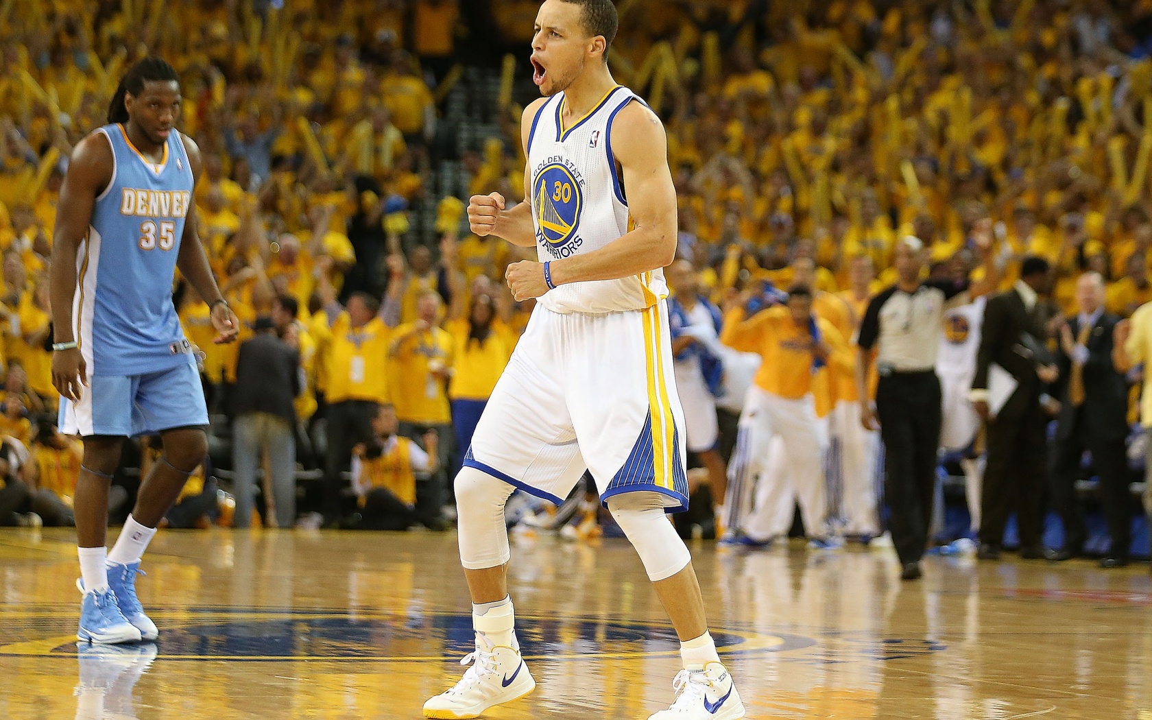 Stephen Curry Celebrates Victory