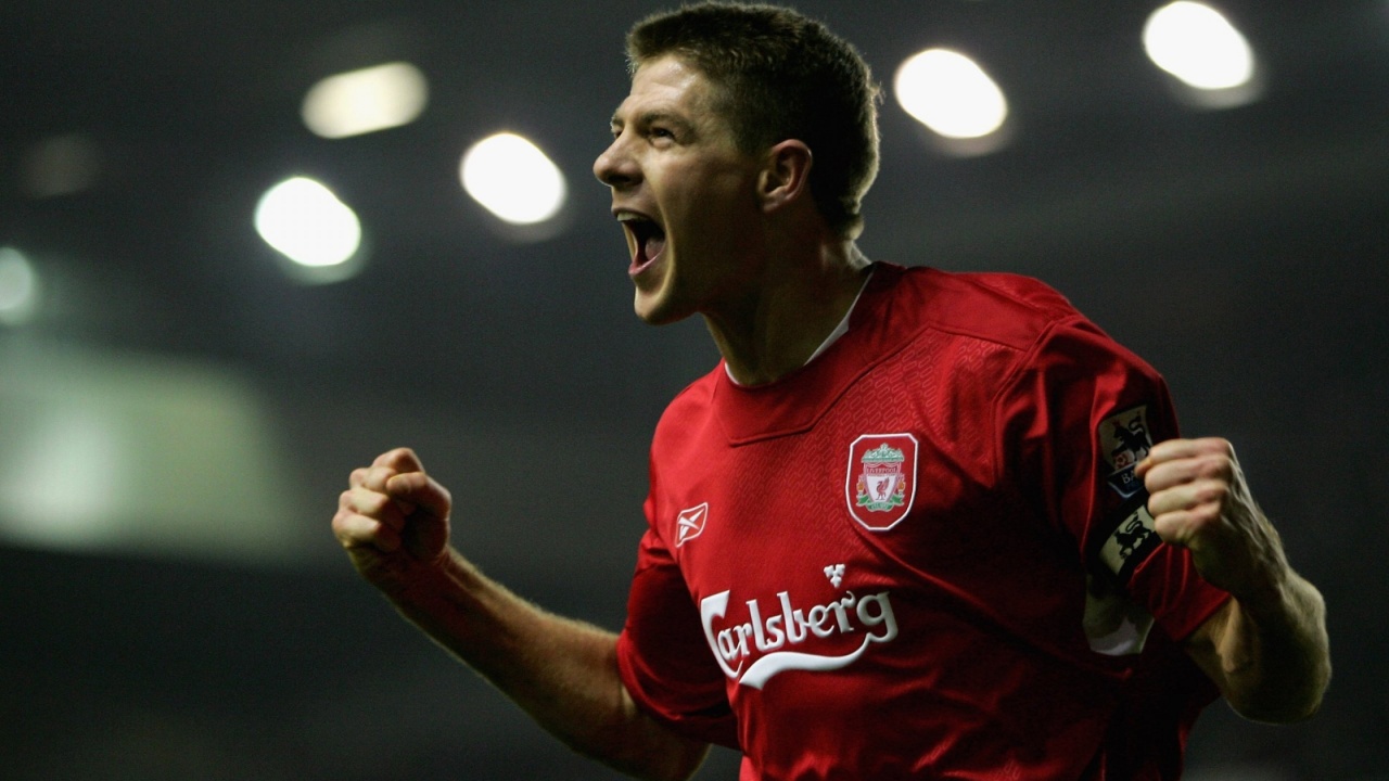 Steven Gerrard Celebrates Victory