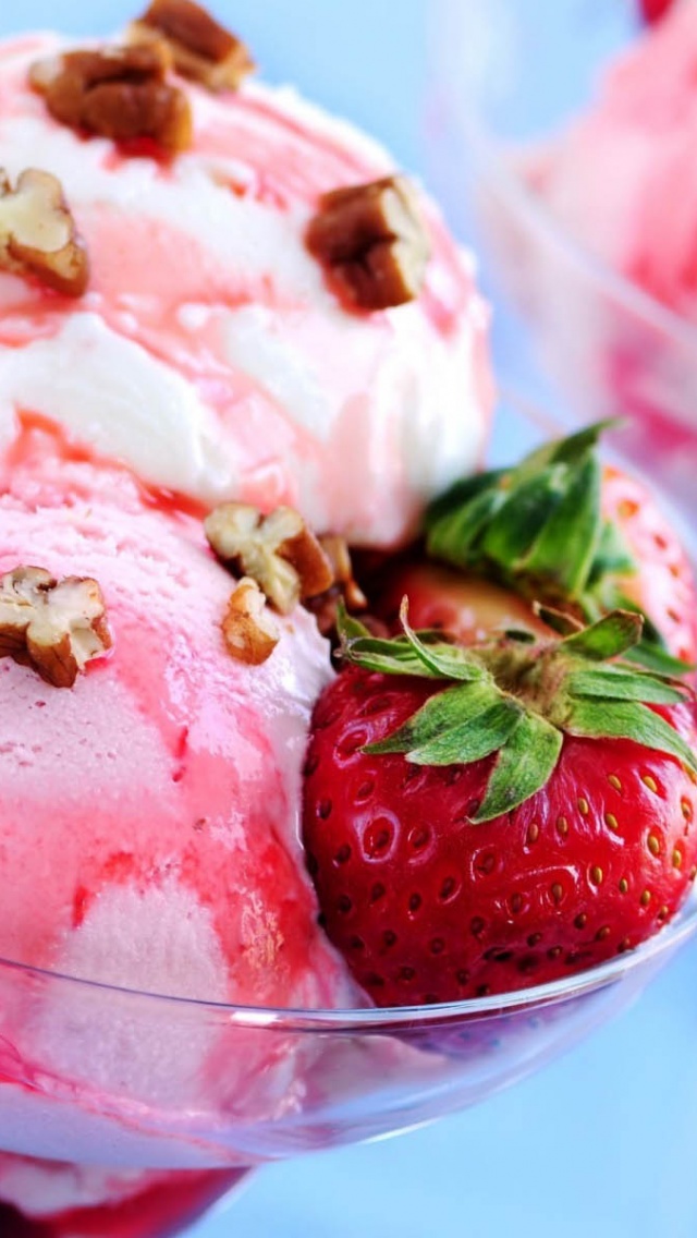 Strawberry Ice Cream