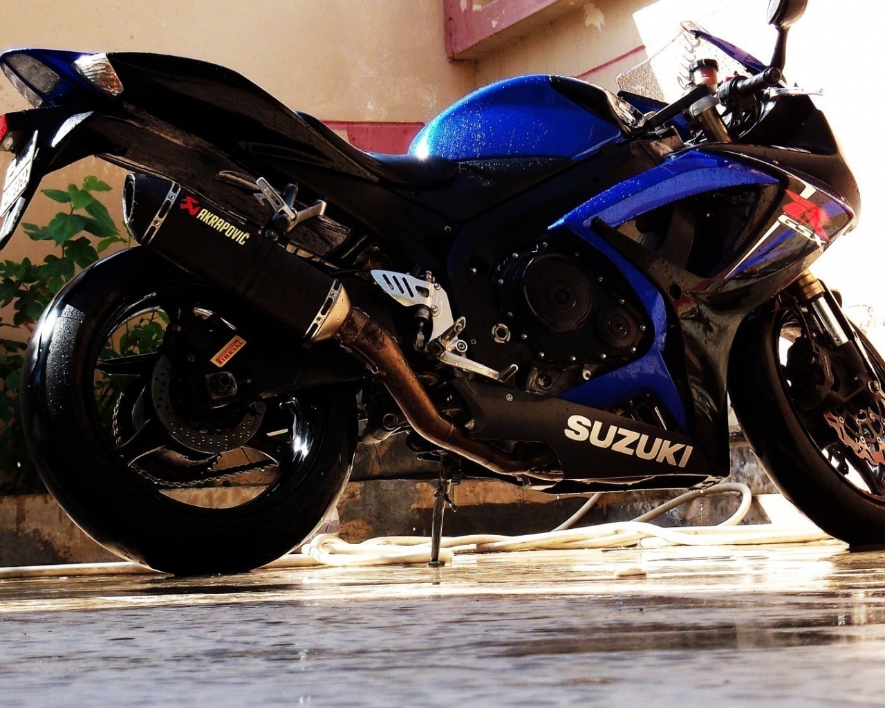 Suzuki Gsx R600